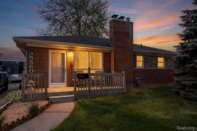 /international/us/35560-weideman-street-clinton-twp-mi-110107754501/