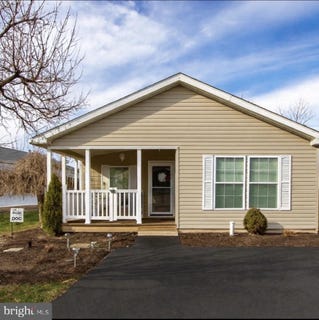 /international/us/303-carver-ln-royersford-pa-110104290164/