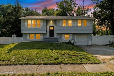 /international/us/901-russo-drive-westampton-nj-110108178307/