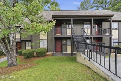 /international/us/802-willow-creek-drive-macon-ga-110108944983/