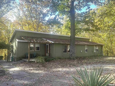 /international/us/138-worthen-road-murphysboro-il-110107156645/