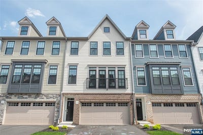 /international/us/15-cinnamon-drive-upper-saddle-river-nj-110107463289/