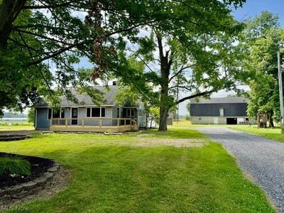 /international/us/4191-hallock-young-road-newton-falls-oh-110107996707/