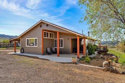 /international/us/11725-york-rd-montague-ca-110099985088/