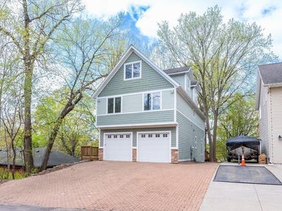 /international/us/5269-saint-marys-road-minnetrista-mn-110105872929/
