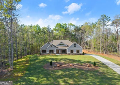 /international/us/206-shoals-way-clarkesville-ga-110108338225/