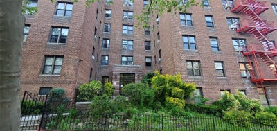 /international/us/102-35-64th-road-forest-hills-ny-110107986526/