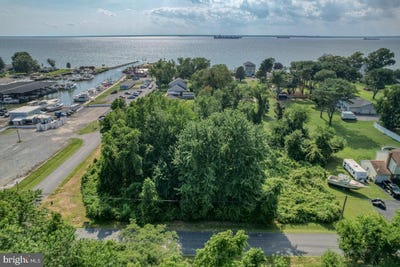 /international/us/allen-avenue-stevensville-md-110100940342/