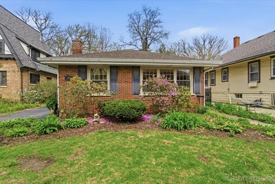 /international/us/1304-gilbert-avenue-downers-grove-il-110107518778/