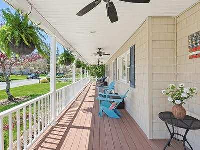 /international/us/6-haverstock-rd-franklin-ma-110108479828/