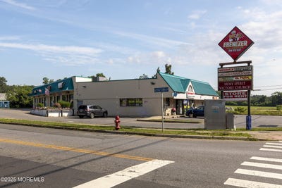 /international/us/21-s-main-street-barnegat-nj-110100776866/