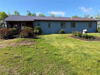 /international/us/96-200th-avenue-fulda-mn-110106370274/