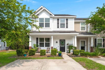 /international/us/9049-parlor-drive-ladson-sc-110100188484/