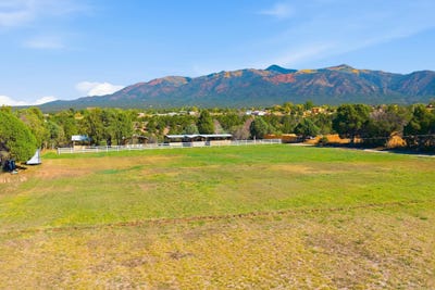 /international/us/los-pinos-park-11a-camino-de-adelaida-arroyo-seco-nm-110102470049/