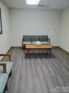 /international/us/141-tryon-road-rutherfordton-nc-110107985574/