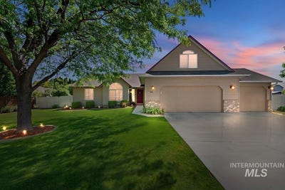 /international/us/54-n-poplar-forest-place-nampa-id-110108551728/