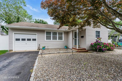 /international/us/1139-roe-avenue-point-pleasant-nj-110101097670/?lang=id