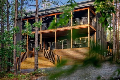 /international/us/133-bear-maple-trail-broken-bow-ok-110109372977/