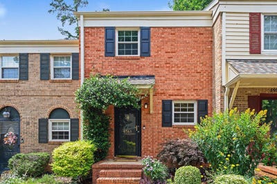 /international/us/6561-new-market-way-raleigh-nc-110109070014/
