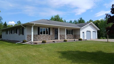 /international/us/11591-county-highway-q-chippewa-falls-wi-110108334764/