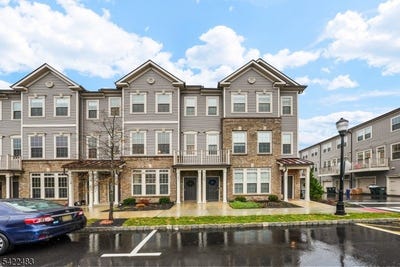 /international/us/101-robeson-st-somerville-boro-nj-110107087431/