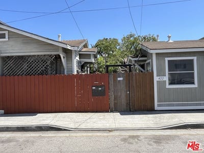 /international/us/424-n-venice-blvd-venice-ca-110107684815/