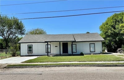 /international/us/2465-1st-street-ingleside-tx-110108686314/
