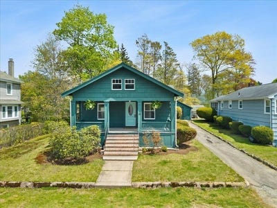 /international/us/32-bernice-ave-brockton-ma-110107961688/