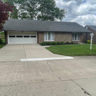 /international/us/2236-manhattan-boulevard-springfield-oh-110099933175/