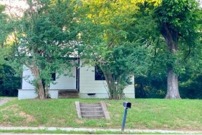 /international/us/613-seale-road-phenix-city-al-110099695409/
