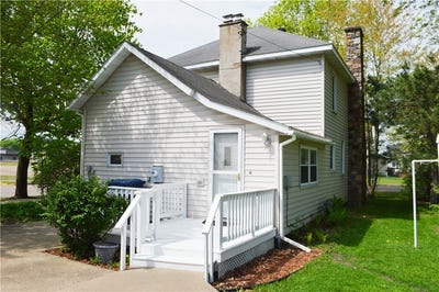 /international/us/422-moore-street-chetek-wi-110099603509/