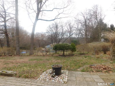 /international/us/6-daybreak-lane-shelton-ct-110107243440/