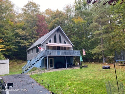 /international/us/125-magnolia-drive-gouldsboro-pa-110107797089/