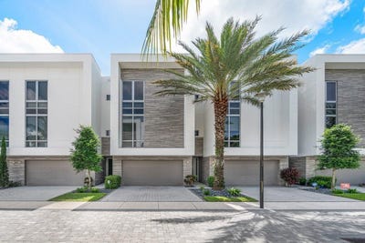 /international/us/4130-nw-17th-avenue-boca-raton-fl-110108609238/