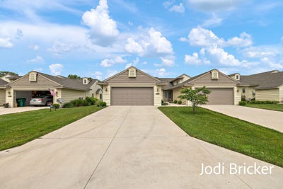 /international/us/1222-s-timberview-drive-whitehall-mi-110101142768/