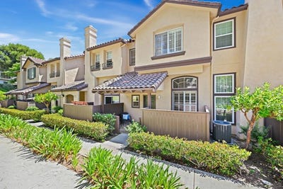 /international/us/10318-wateridge-cir-unit-278-san-diego-ca-110101423358/