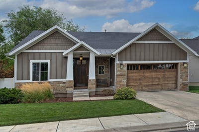/international/us/3981-s-orchard-park-court-e-holladay-ut-110119564434/
