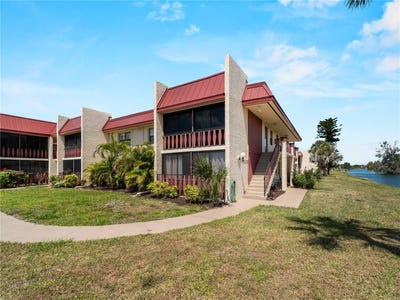 /international/us/72-boundary-boulevard-rotonda-west-fl-110098818409/