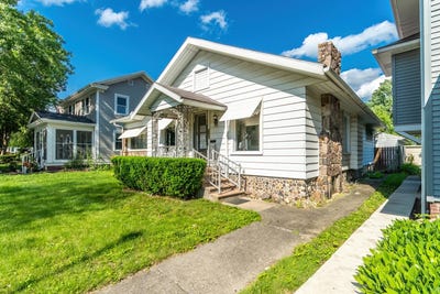/international/us/2502-terrace-road-fort-wayne-in-110100323084/