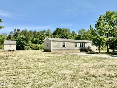 /international/us/5589-mcghees-mill-road-semora-nc-110107801653/