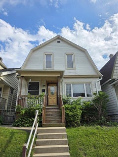 /international/us/331-e-deer-pl-milwaukee-wi-110109154927/
