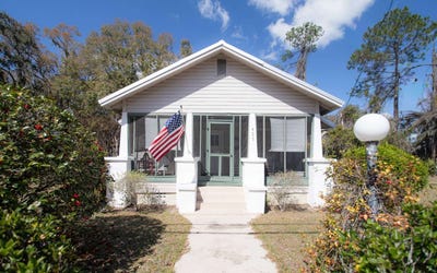 /international/us/425-se-saint-johns-street-lake-city-fl-110106174554/