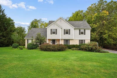 /international/us/8029-ashland-court-nw-canal-winchester-oh-110119994531/