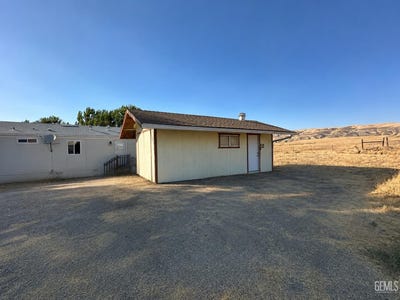 /international/us/13606-barrett-road-santa-margarita-ca-110108300689/