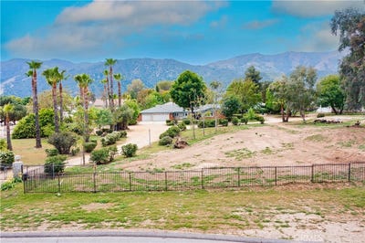 /international/us/15049-larson-road-lake-elsinore-ca-110099101792/