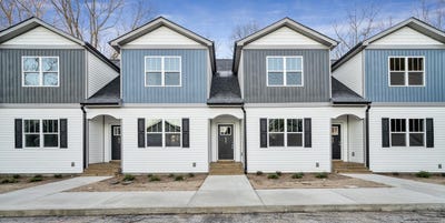 /international/us/628-forest-creek-circle-greer-sc-110108813739/