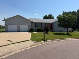 /international/us/220-westridge-dr-jackson-mn-110103046938/