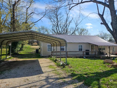 /international/us/203-james-street-mountain-view-mo-110108024499/