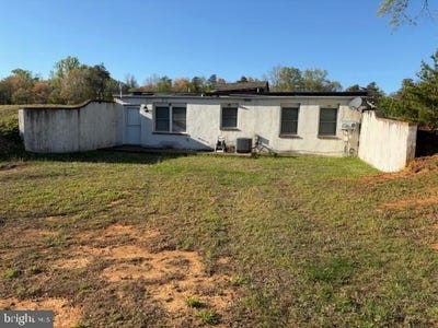 /international/us/9547-james-madison-highway-warrenton-va-110107277875/