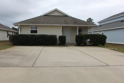 /international/us/7465-harvest-village-court-navarre-fl-110108494124/